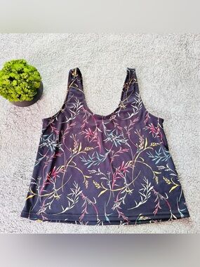 💖✨ LOLË Botanical Clean Girl Pilates Tank Size Small